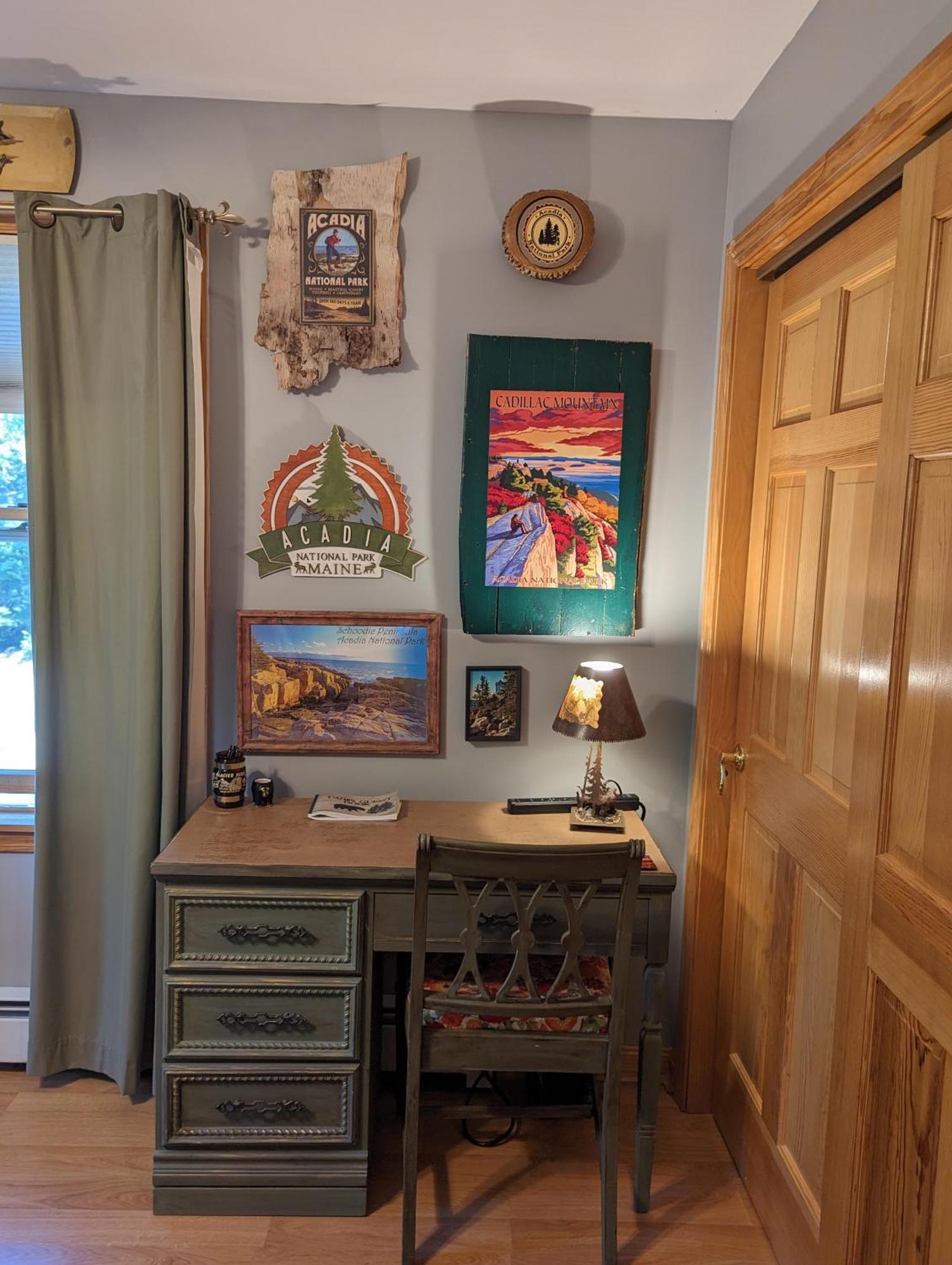 Pond Memories - National Parks Suite - Paddling Included! Surry エクステリア 写真